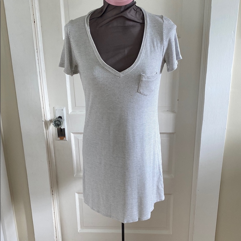 Michael Lauren White Black Striped Short Sleeve Pocket Tee‎ V-Neck Dress XS